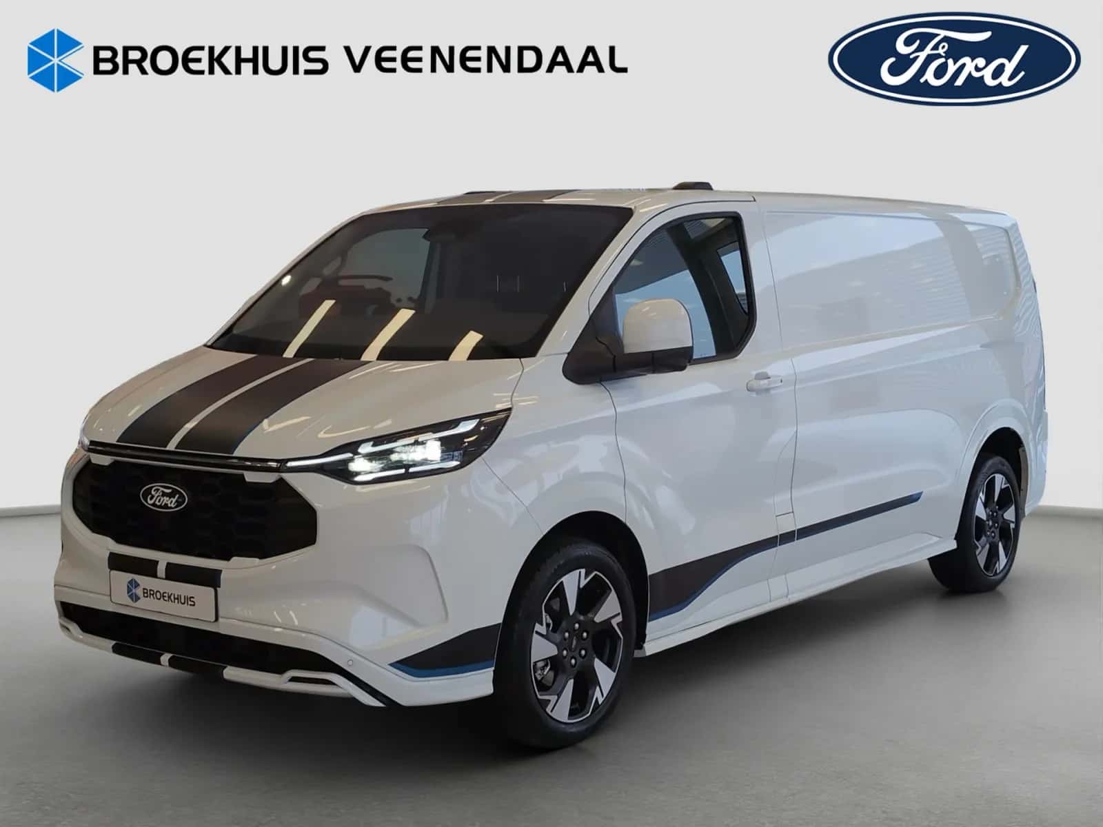 Ford Transit Custom (2025) — foto 1