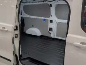 Ford Transit Custom (2025) thumbnail 21