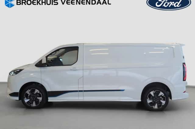 Ford Transit Custom (2025) thumbnail 28
