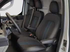 Ford Transit Custom (2025) thumbnail 4