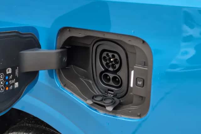 Ford E-Transit Courier (2026) thumbnail 21