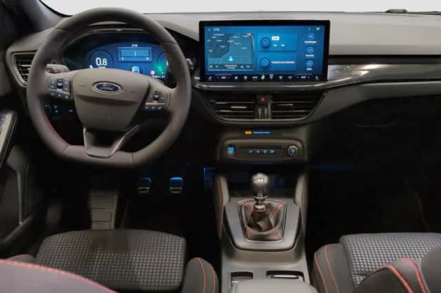 Ford Focus (2025) thumbnail 2