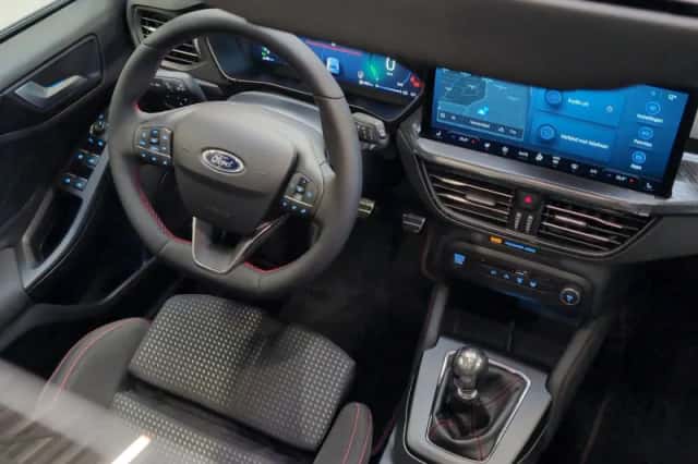 Ford Focus (2025) thumbnail 16