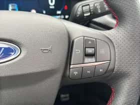 Ford Kuga (2025) thumbnail 13