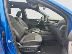 Ford Kuga (2025) thumbnail 4