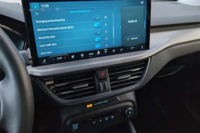 Ford Focus (2024) thumbnail 14