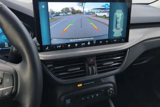 Ford Focus (2024) thumbnail 15