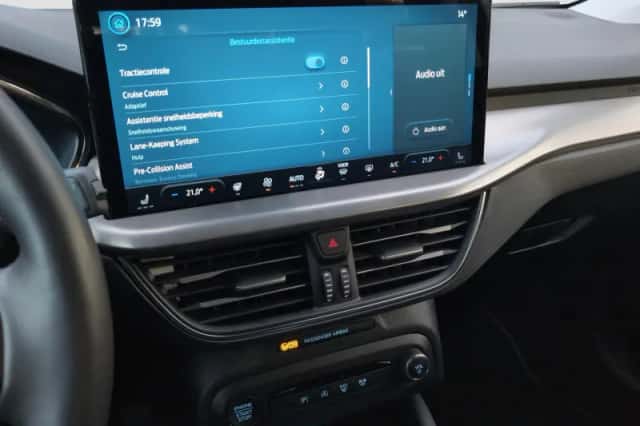 Ford Focus (2024) thumbnail 17