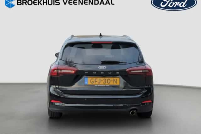 Ford Focus (2024) thumbnail 5