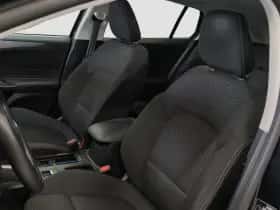 Ford Focus (2024) thumbnail 8