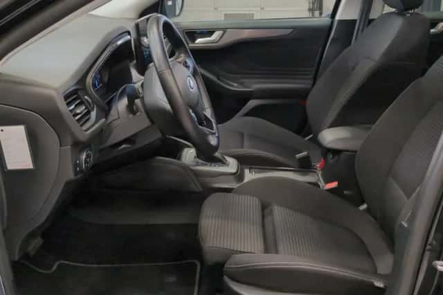 Ford Focus (2024) thumbnail 9