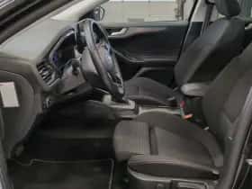 Ford Focus (2024) thumbnail 9