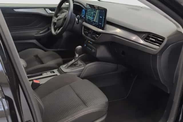 Ford Focus (2024) thumbnail 10