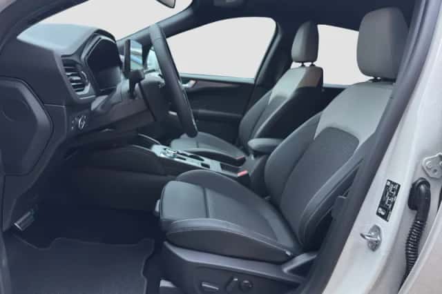 Ford Kuga (2026) thumbnail 14