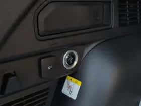 Ford Kuga (2026) thumbnail 39