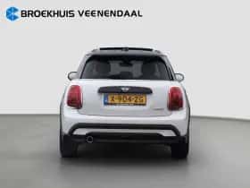 MINI Mini (2024) thumbnail 6