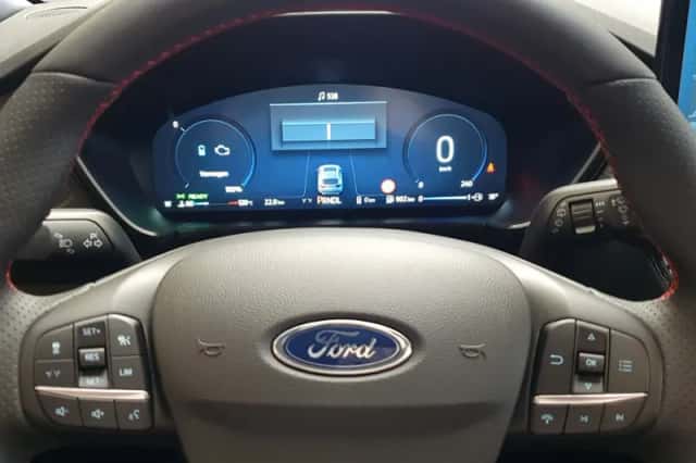 Ford Kuga (2025) thumbnail 16