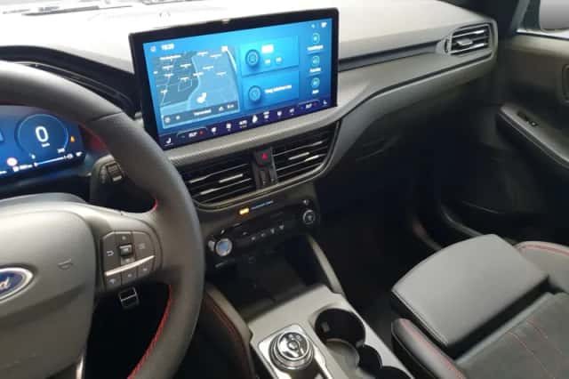 Ford Kuga (2025) thumbnail 19