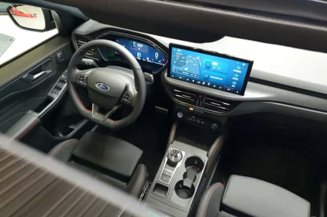 Ford Kuga (2025) thumbnail 30