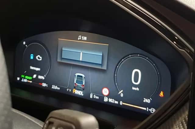 Ford Kuga (2025) thumbnail 32