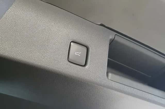 Ford Kuga (2025) thumbnail 35