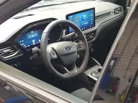 Ford Kuga (2025) thumbnail 8