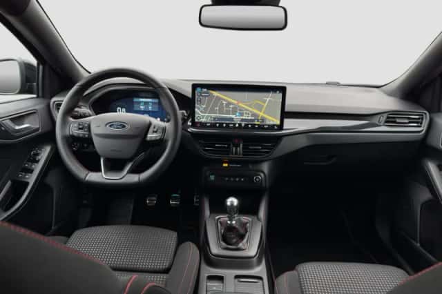 Ford Focus (2024) thumbnail 2
