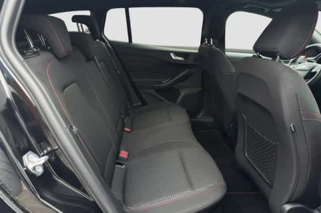 Ford Focus (2024) thumbnail 11
