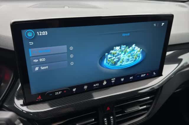 Ford Focus (2024) thumbnail 23