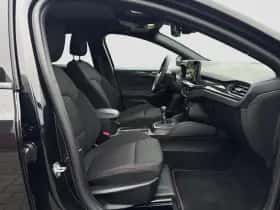 Ford Focus (2024) thumbnail 10