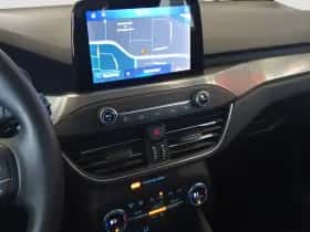 Ford Focus (2020) thumbnail 12