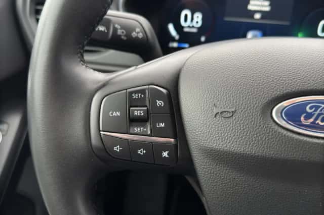 Ford Focus (2024) thumbnail 12