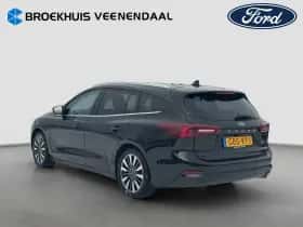 Ford Focus (2024) thumbnail 3