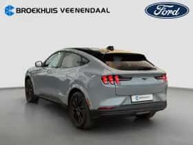 Ford Mustang Mach-E (2026) thumbnail 2