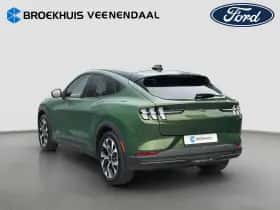 Ford Mustang Mach-E (2026) thumbnail 2