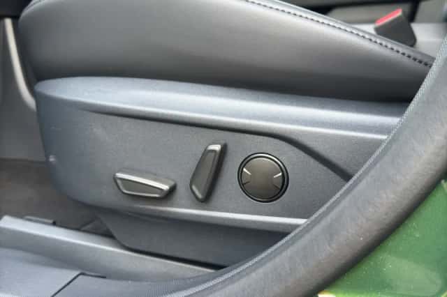 Ford Mustang Mach-E (2026) thumbnail 17