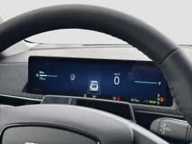 Ford Mustang Mach-E (2026) thumbnail 24