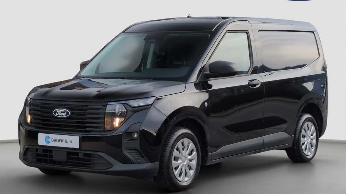 Ford Transit Courier (2024) — foto 1