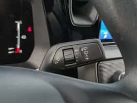 Ford Transit Courier (2024) thumbnail 13