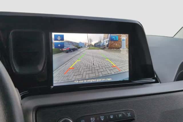 Ford Transit Courier (2024) thumbnail 4