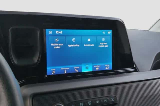 Ford Transit Courier (2024) thumbnail 5