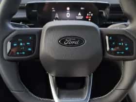 Ford Explorer (2026) thumbnail 13