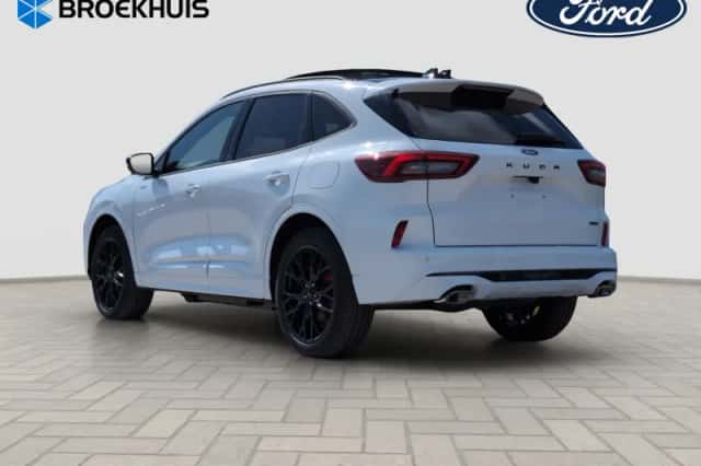 Ford Kuga (2026) thumbnail 3