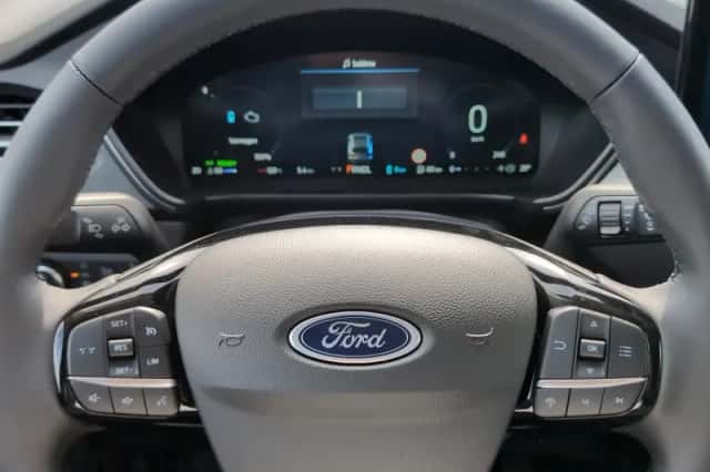 Ford Kuga (2026) thumbnail 11