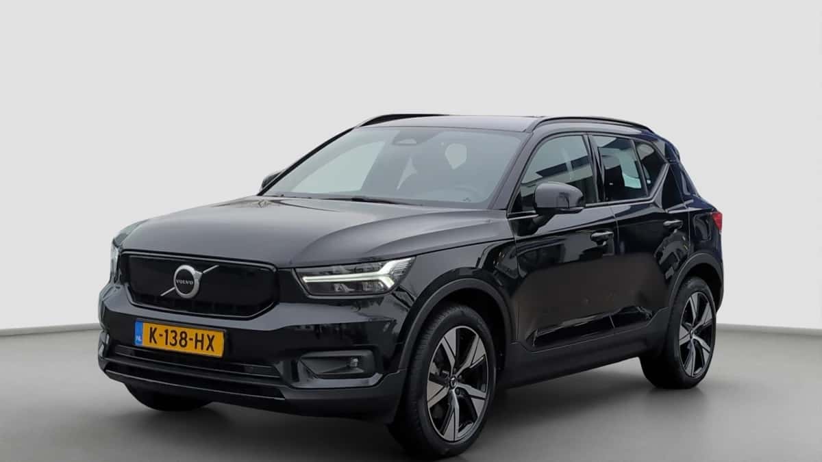 Volvo XC40 (2020) — foto 1