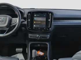 Volvo XC40 (2020) thumbnail 14