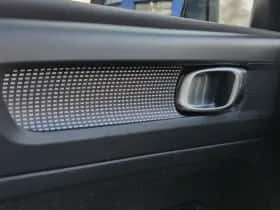 Volvo XC40 (2020) thumbnail 20