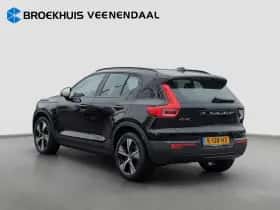 Volvo XC40 (2020) thumbnail 3