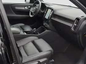 Volvo XC40 (2020) thumbnail 9