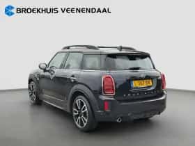 MINI Countryman (2021) thumbnail 3